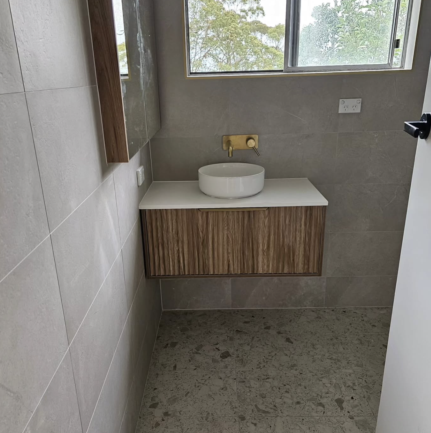 bathroom renovation penrith